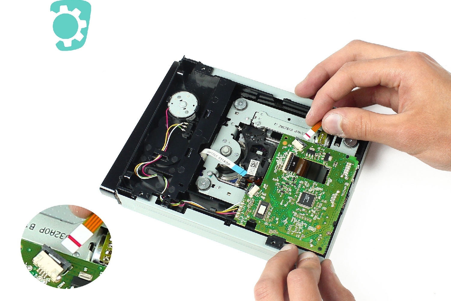 Bloc optique sur Xbox 360 Slim photo 4