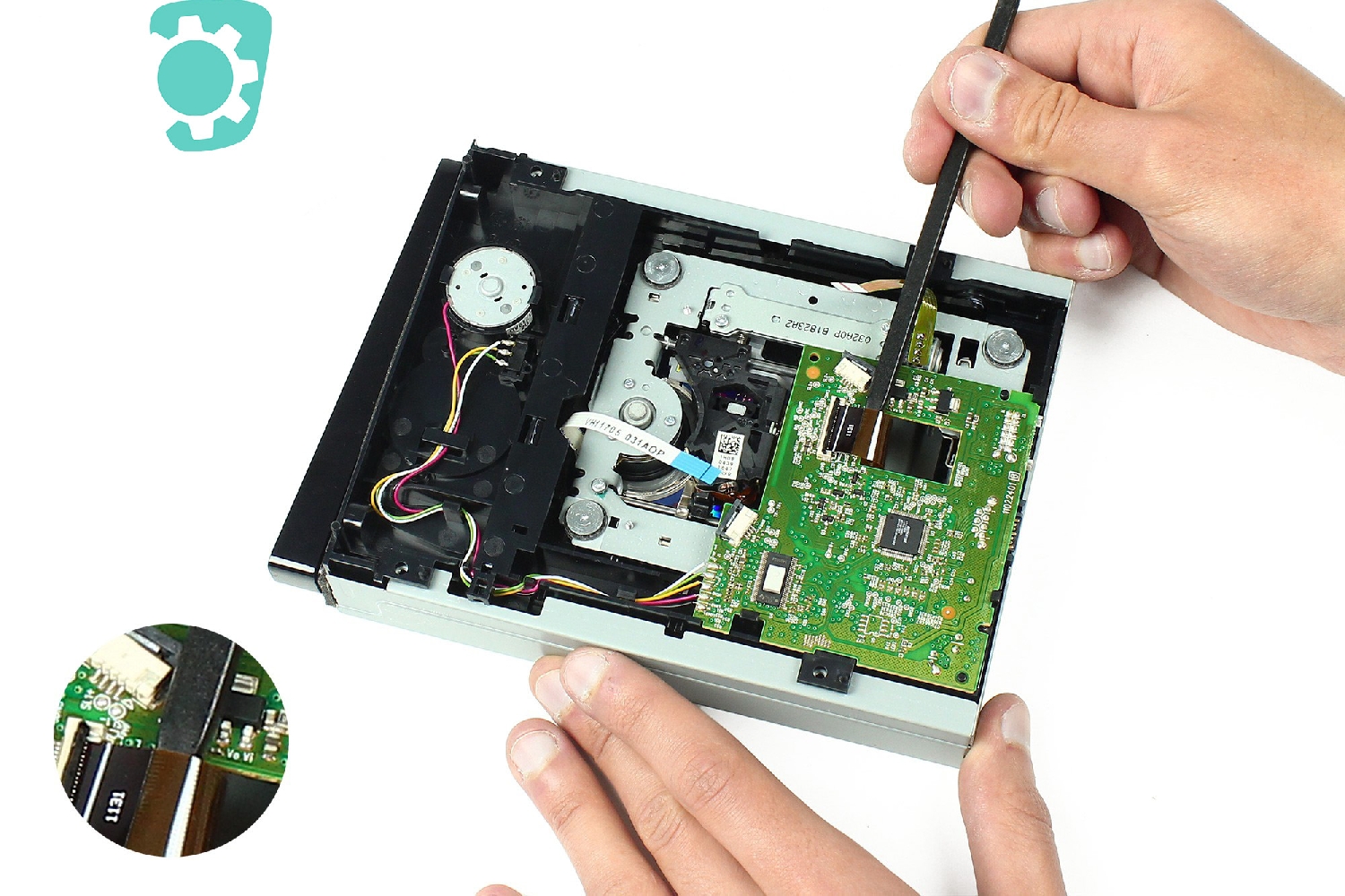 Bloc optique sur Xbox 360 Slim photo 3