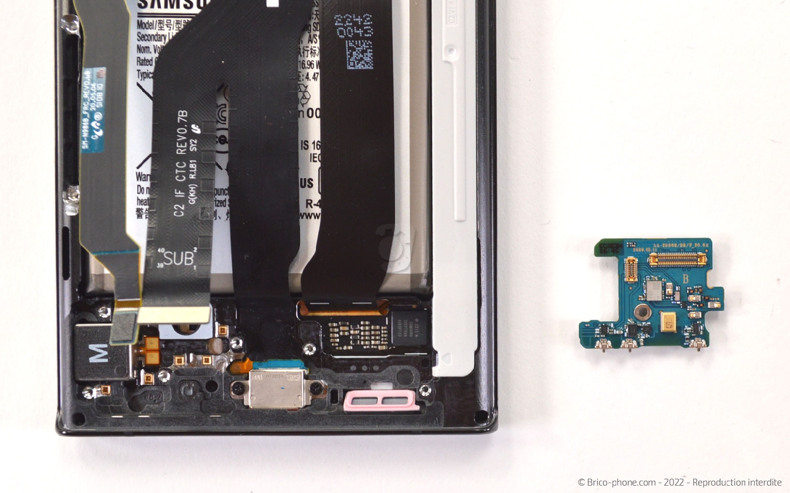 Comment changer le connecteur de charge sur Galaxy Note 20 Ultra 5G photo 4