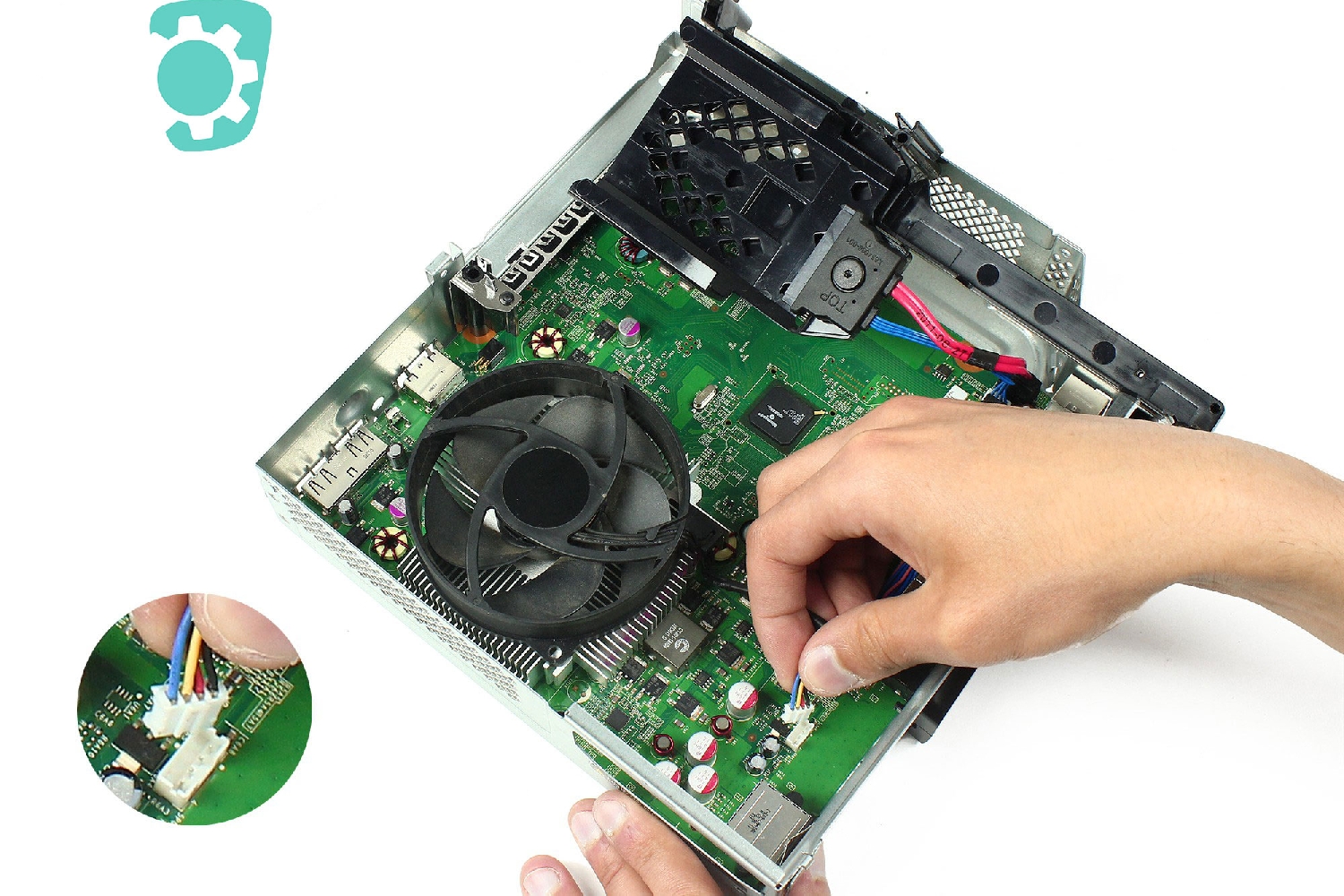 ventilateur sur Xbox 360 Slim photo 2