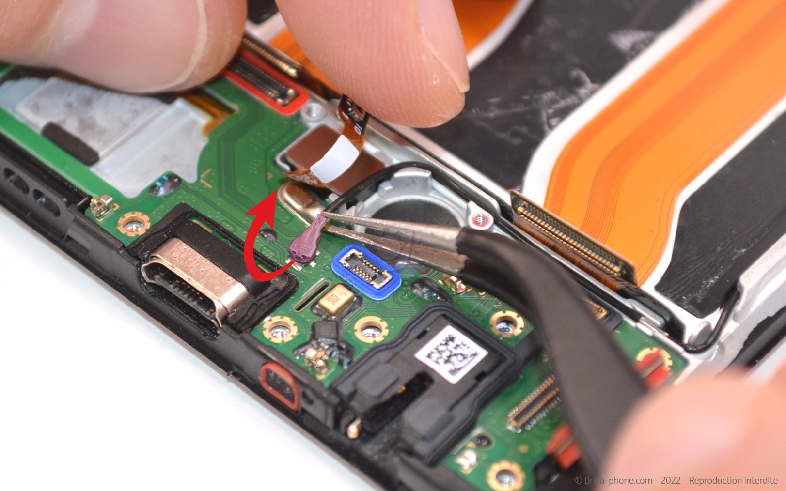 Comment remplacer le connecteur de charge sur A94 5G photo 2