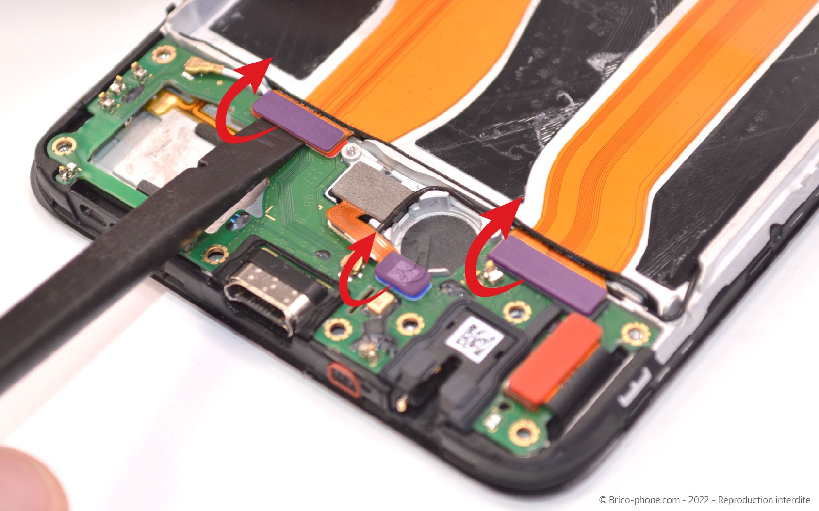 Comment remplacer le connecteur de charge sur A94 5G photo 3