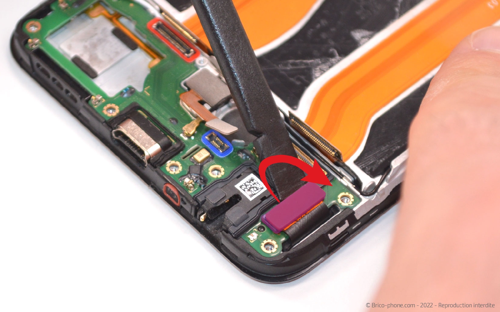 Comment remplacer le connecteur de charge sur A94 5G photo 4