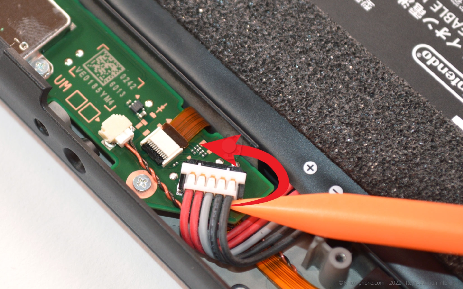 Comment changer le rail latéral sur Switch Oled photo 1