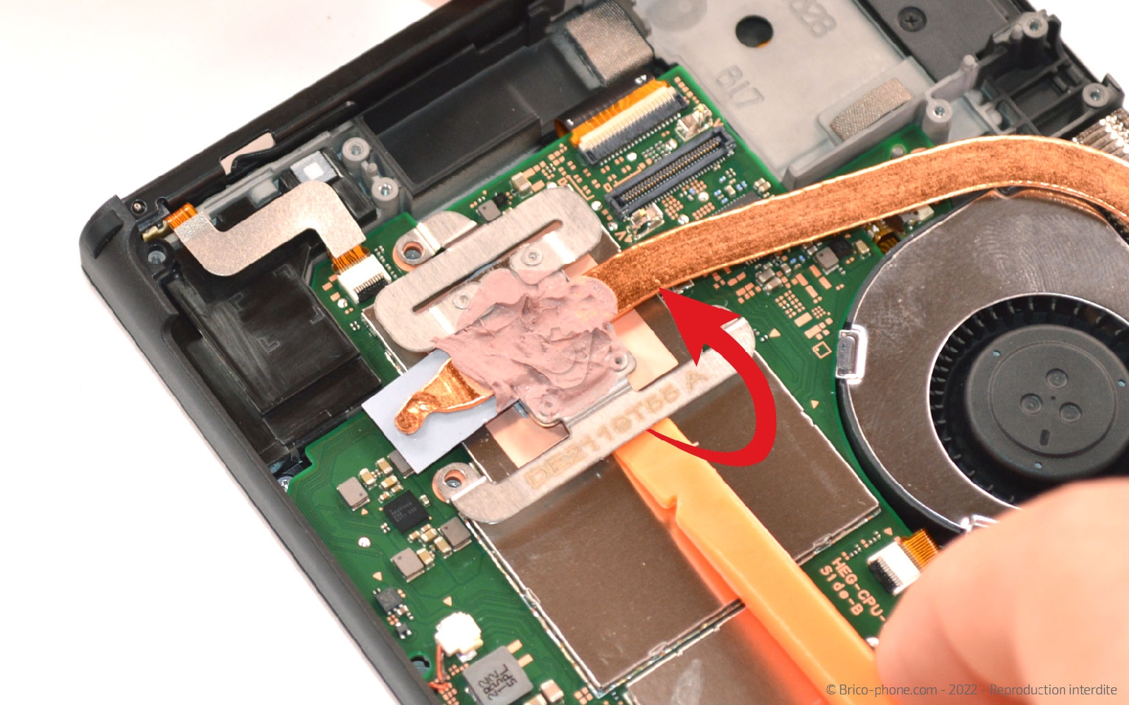 Comment changer le rail latéral sur Switch Oled photo 2