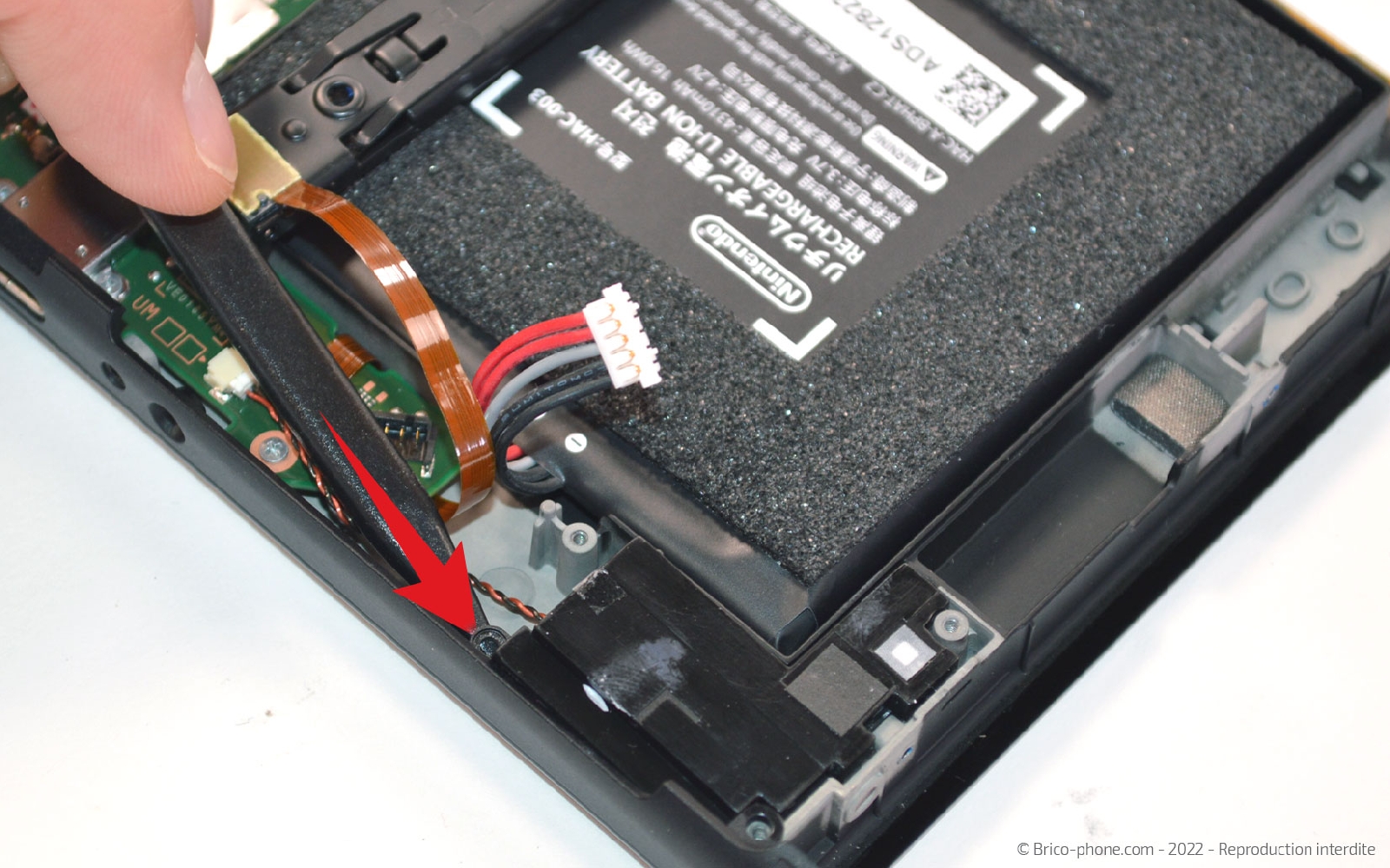 Comment remplacer les haut-parleurs sur Switch Oled photo 1