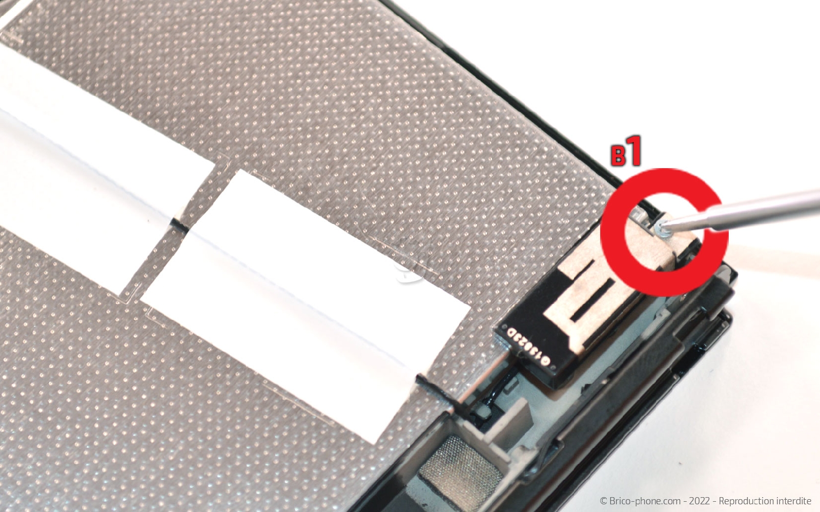 Comment remplacer les haut-parleurs sur Switch Oled photo 4