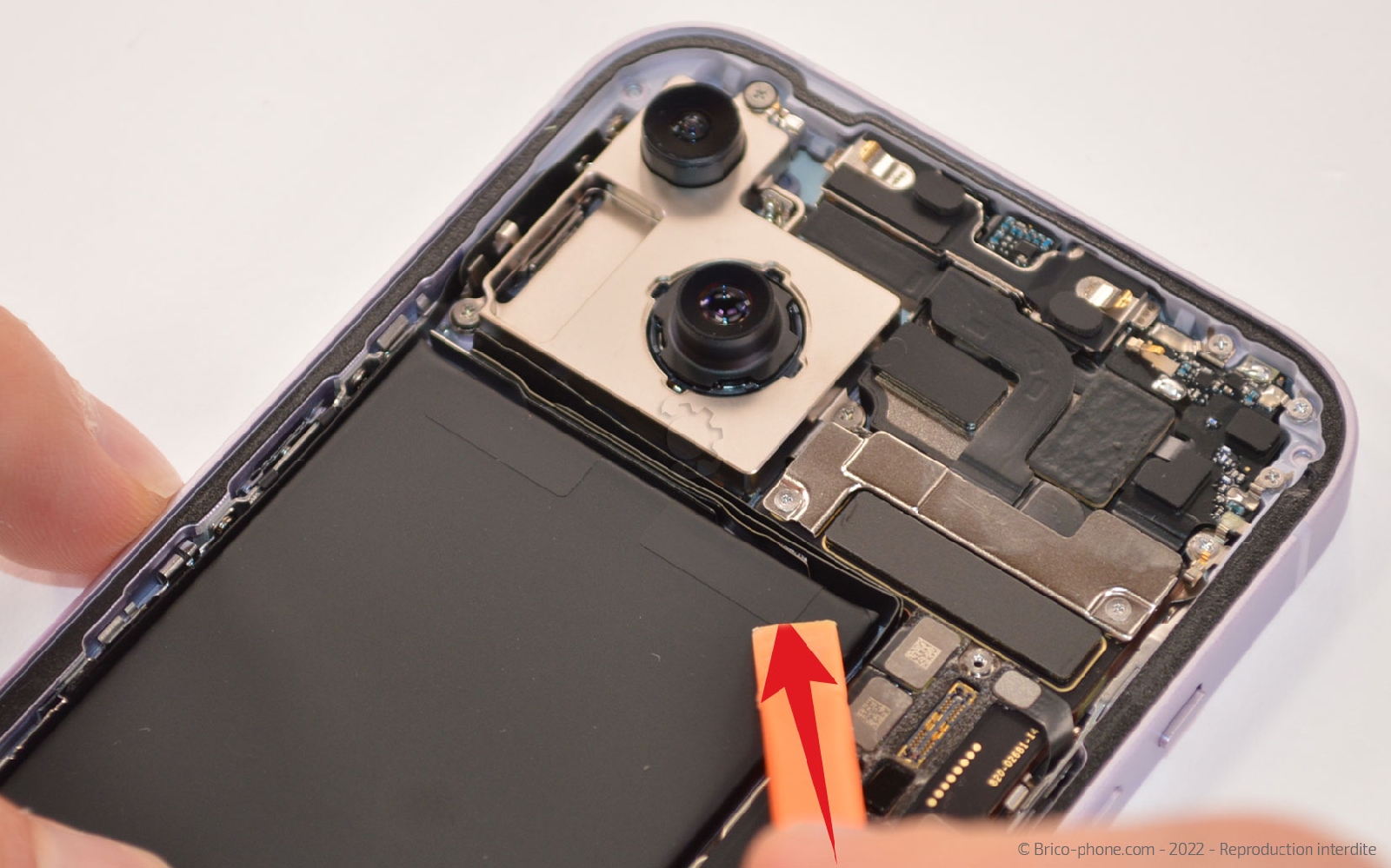 Guide de réparation sur iPhone 14 photo 1
