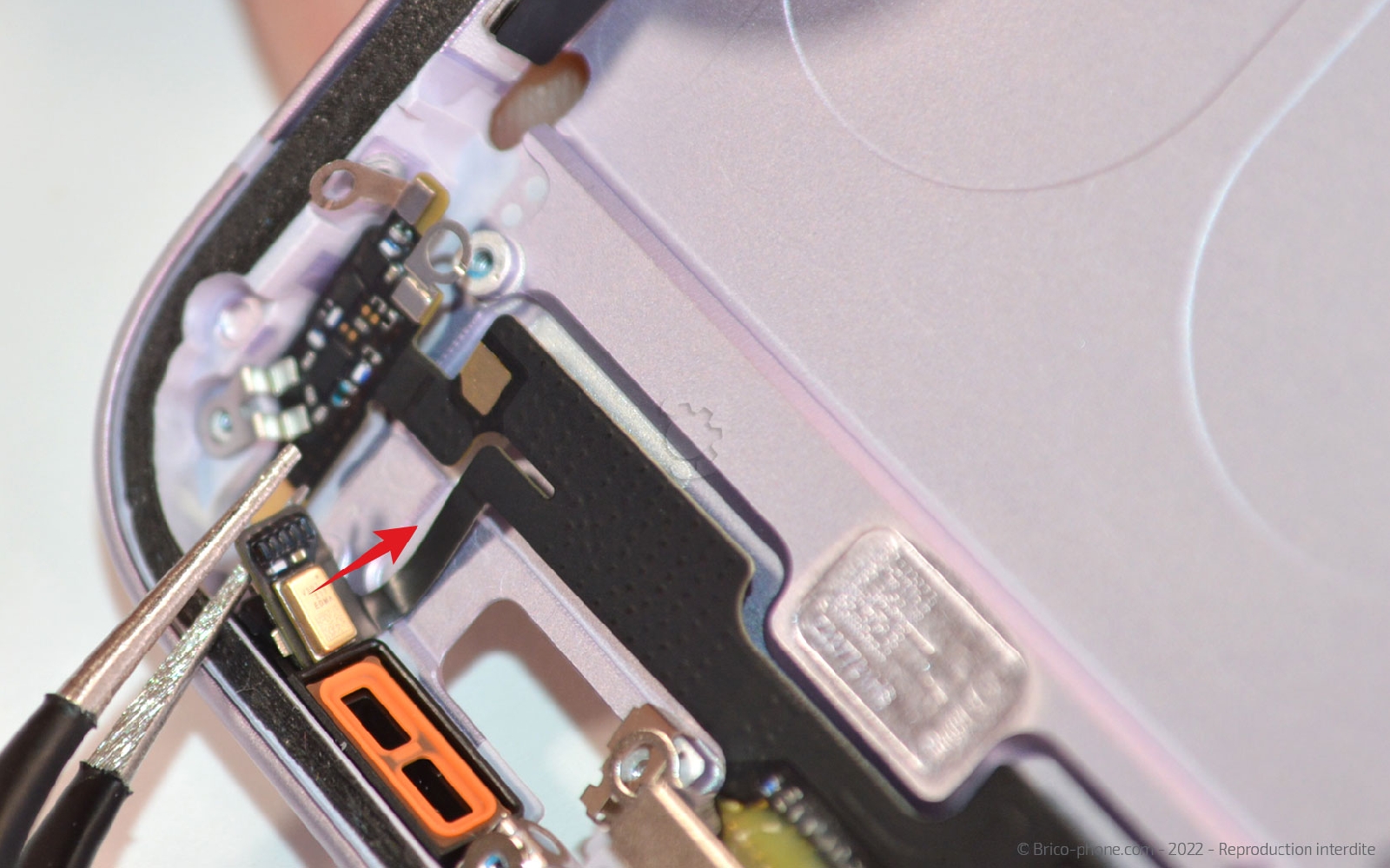 Guide de réparation sur iPhone 14 photo 1