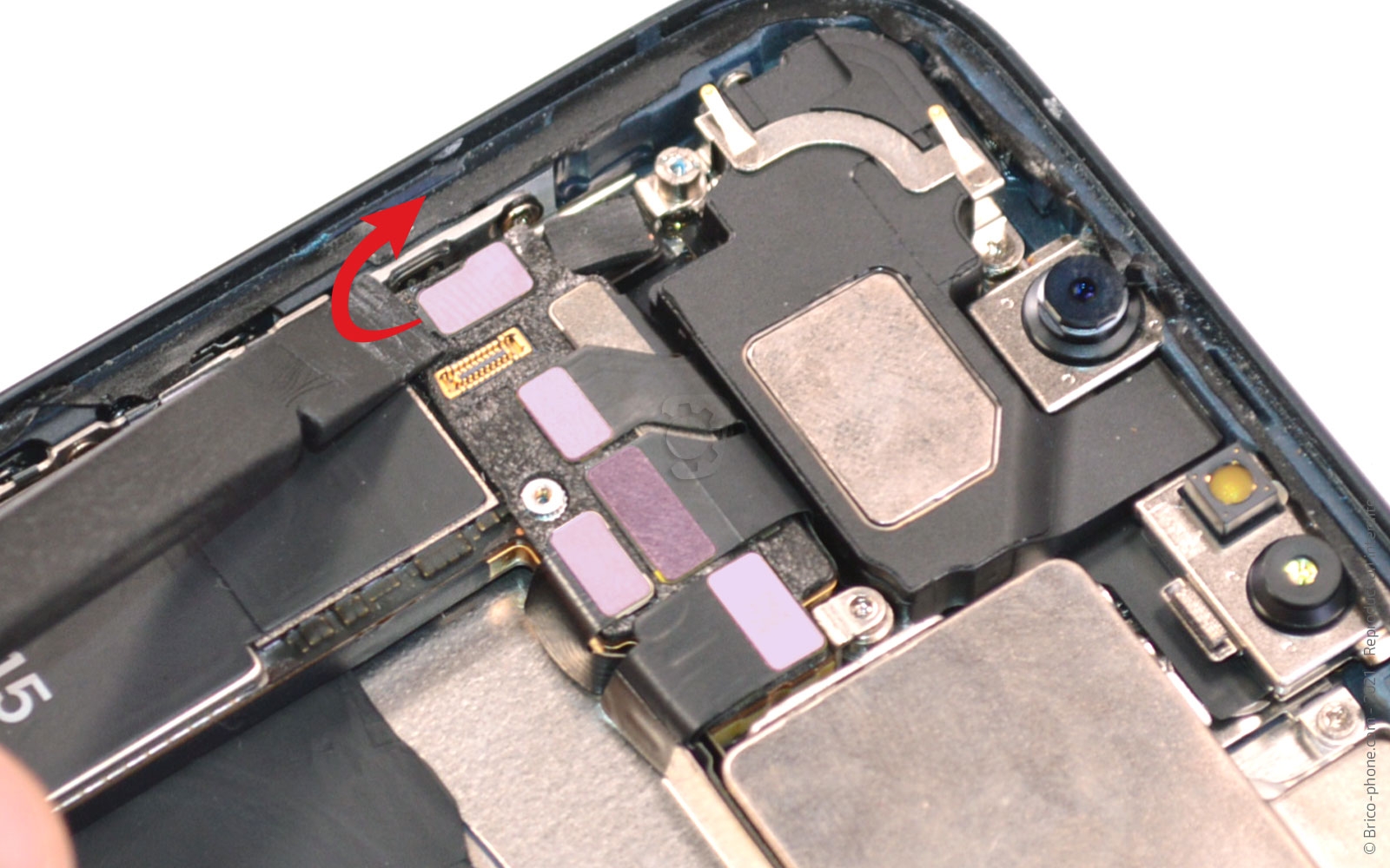 Comment remplacer le châssis complet sur iPhone 13 photo 2