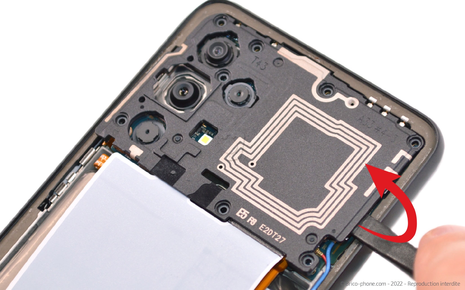 Comment changer la batterie sur Galaxy A33 5G photo 2