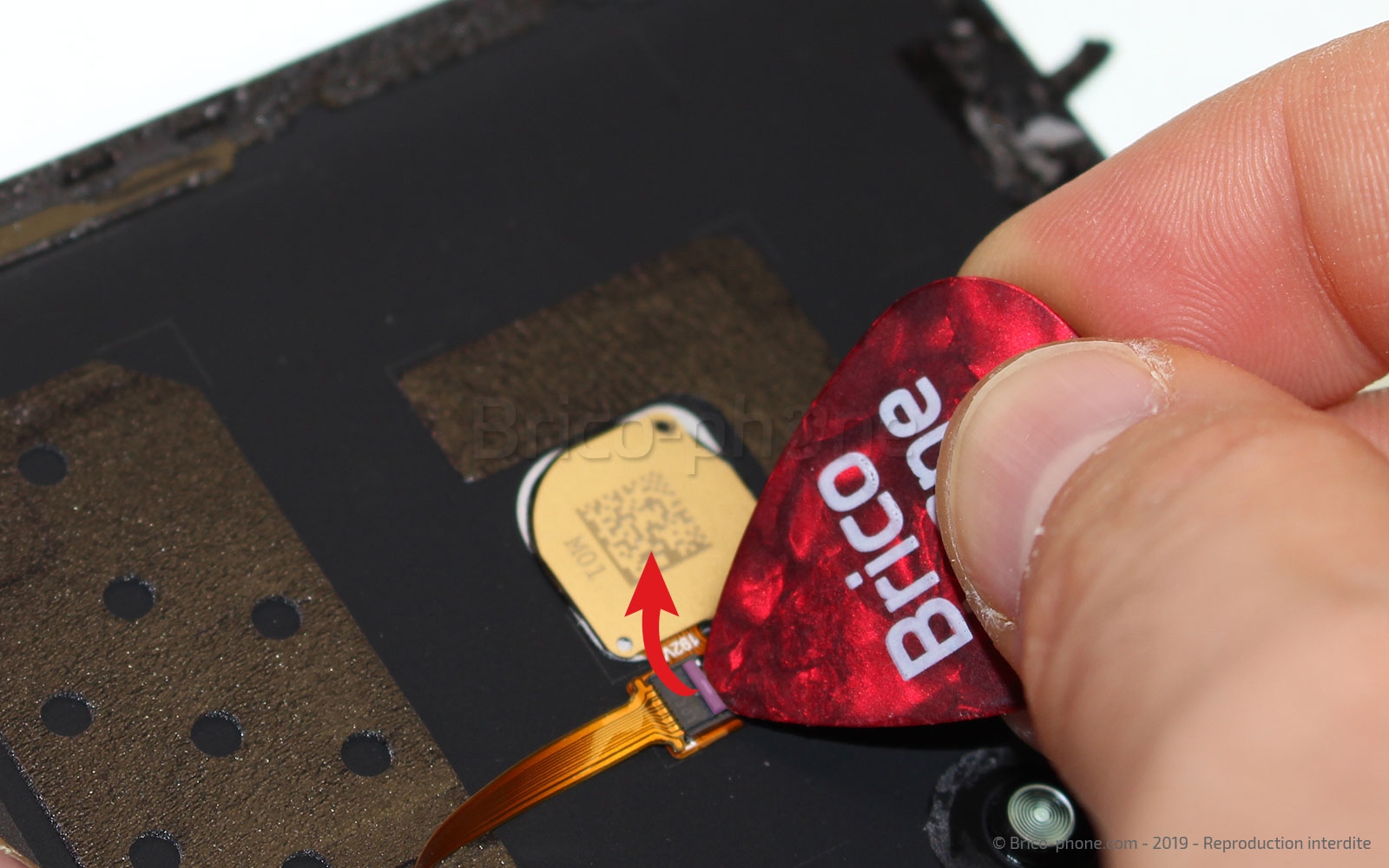 Comment changer ma vitre arrière de smartphone ?  photo 2