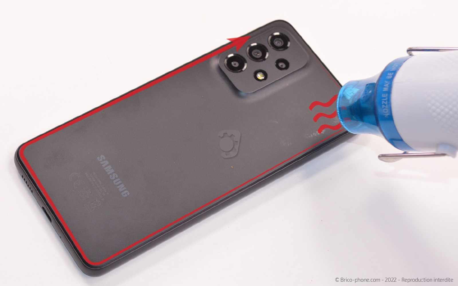 Comment changer la vitre arrière sur Galaxy A33 5G photo 2