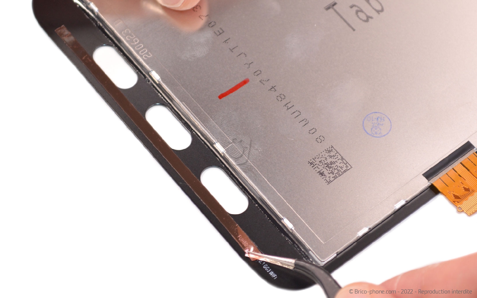 Comment remplacer l'écran sans les boutons sur Galaxy Tab Active 3 (SM-T575) photo 3