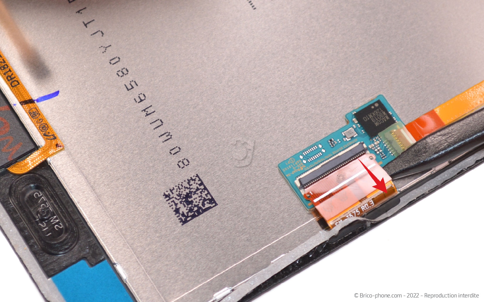 Comment remplacer l'écran sans les boutons sur Galaxy Tab Active 3 (SM-T575) photo 4