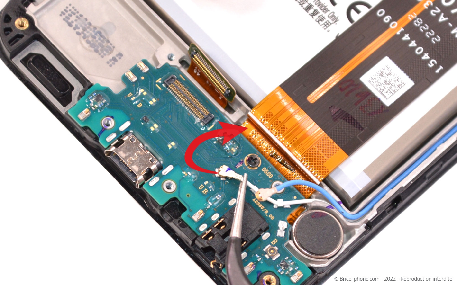 Comment changer le connecteur de charge sur Galaxy A23 (5G) photo 3