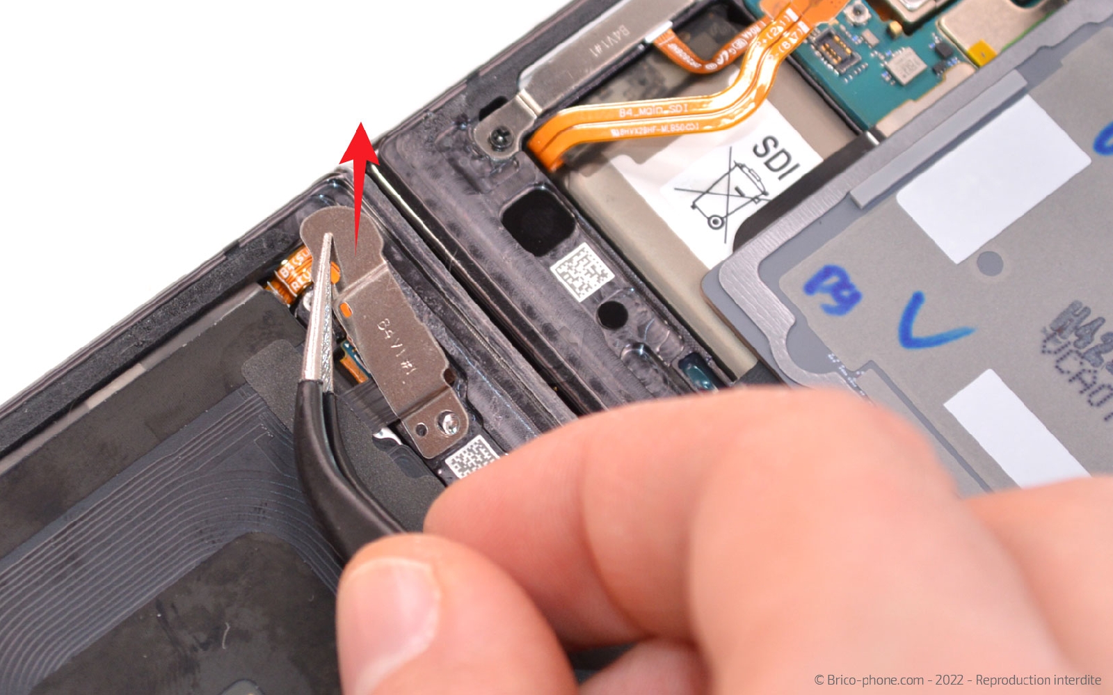 Comment changer le connecteur de charge sur Galaxy Z Flip4 photo 2