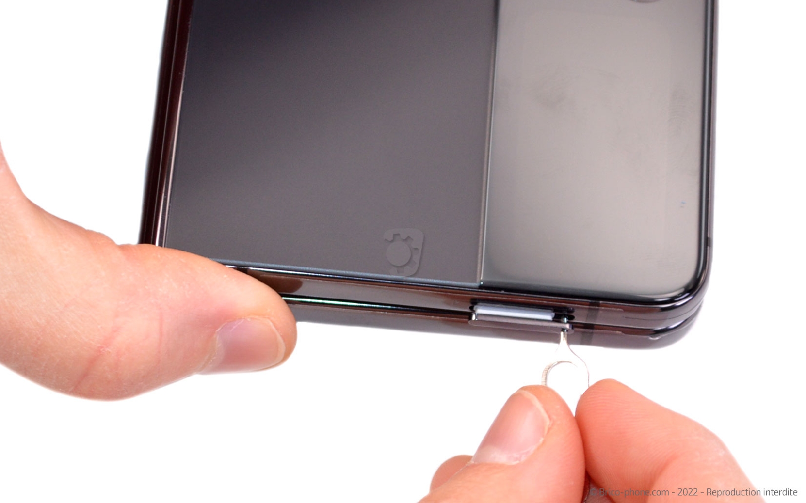 Comment changer les vitres arrière sur Galaxy Z Flip4 photo 1