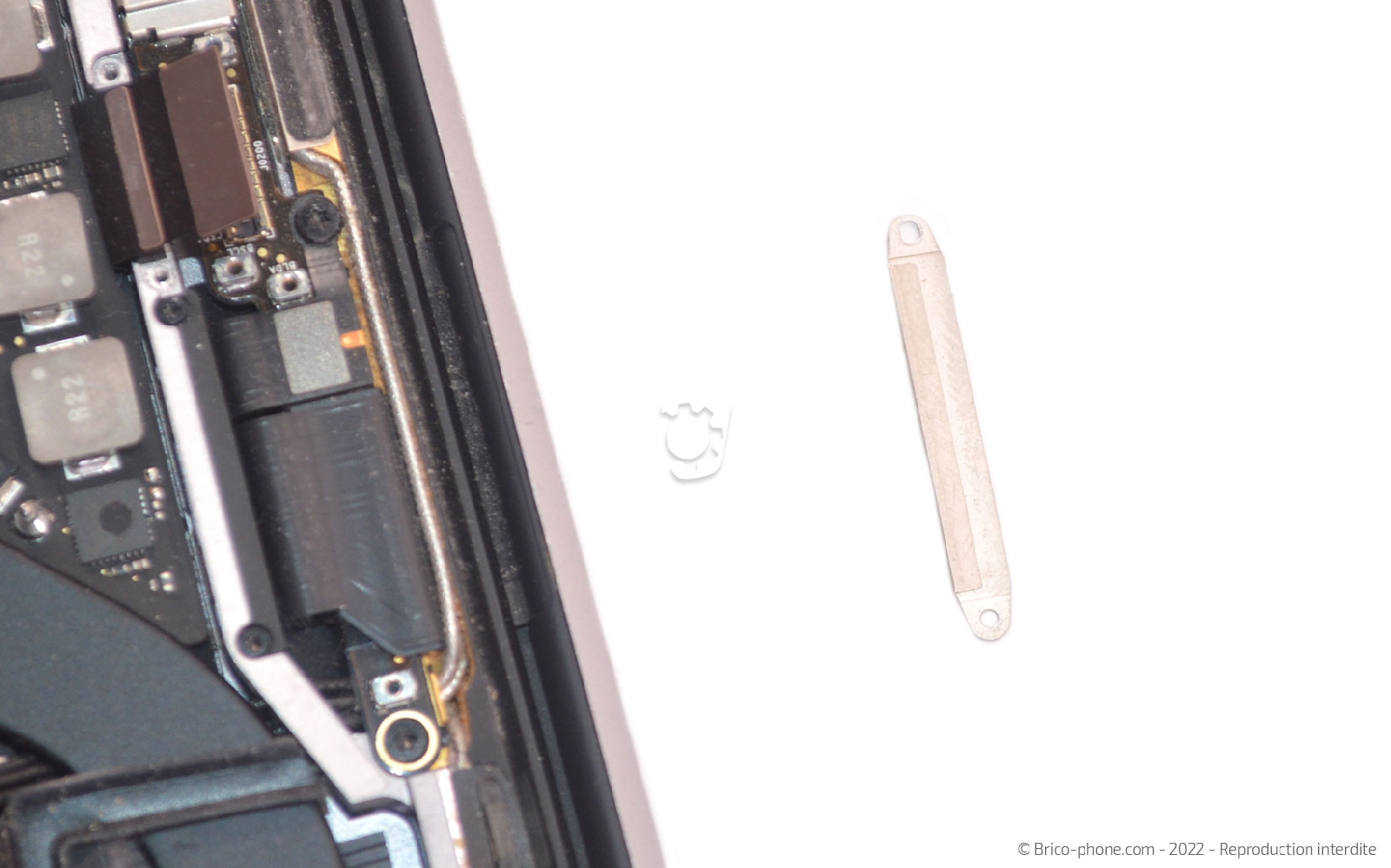 Comment remplacer l'écran complet sur Macbook Pro 13 pouces A1989 EMC 3214 - 2018 photo 4