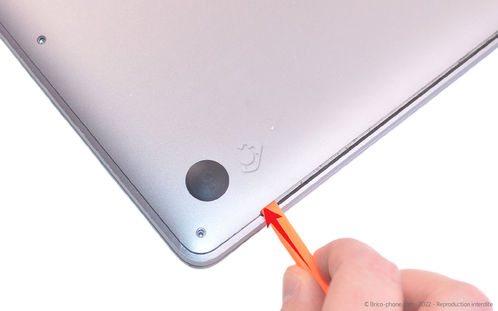 Comment remplacer l'écran complet sur Macbook Pro 13 pouces A1989 EMC 3214 - 2018 photo 2