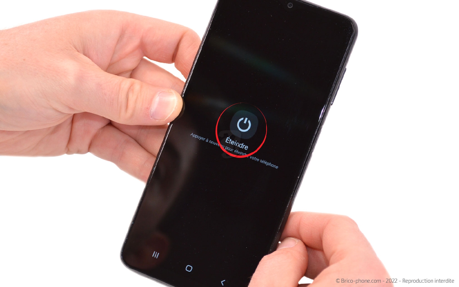 Comment changer la coque arrière ? sur Galaxy A04s photo 3