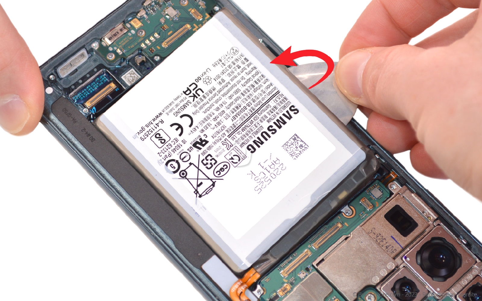 comment changer la batterie sur Galaxy S22 Ultra photo 2