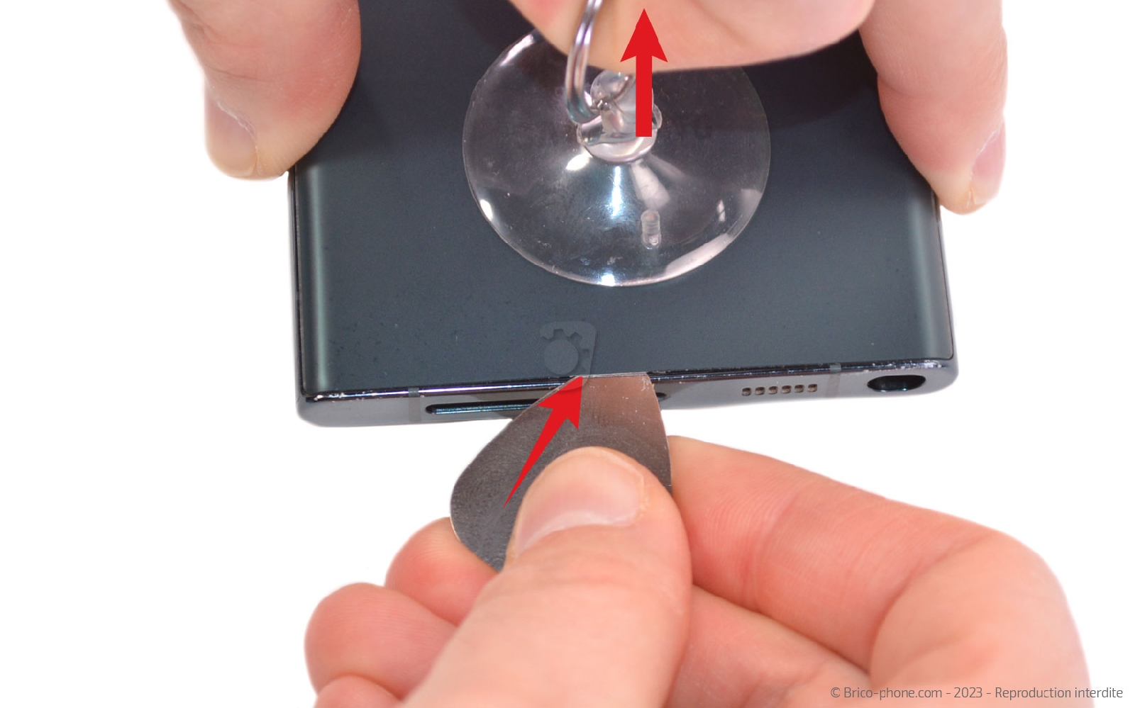 comment changer la batterie sur Galaxy S22 Ultra photo 1