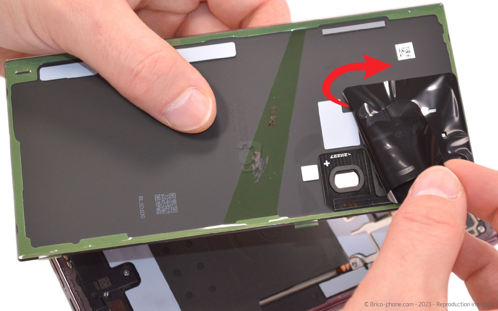 Comment remplacer la vitre arrière sur Galaxy S22 Ultra photo 2