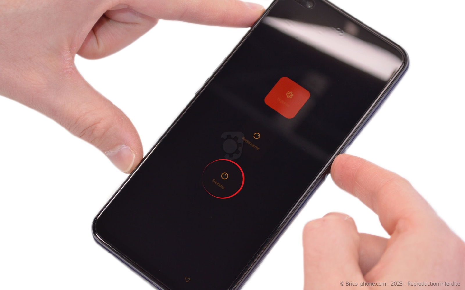 Comment changer le bloc écran sur Reno4 Z 5G photo 2