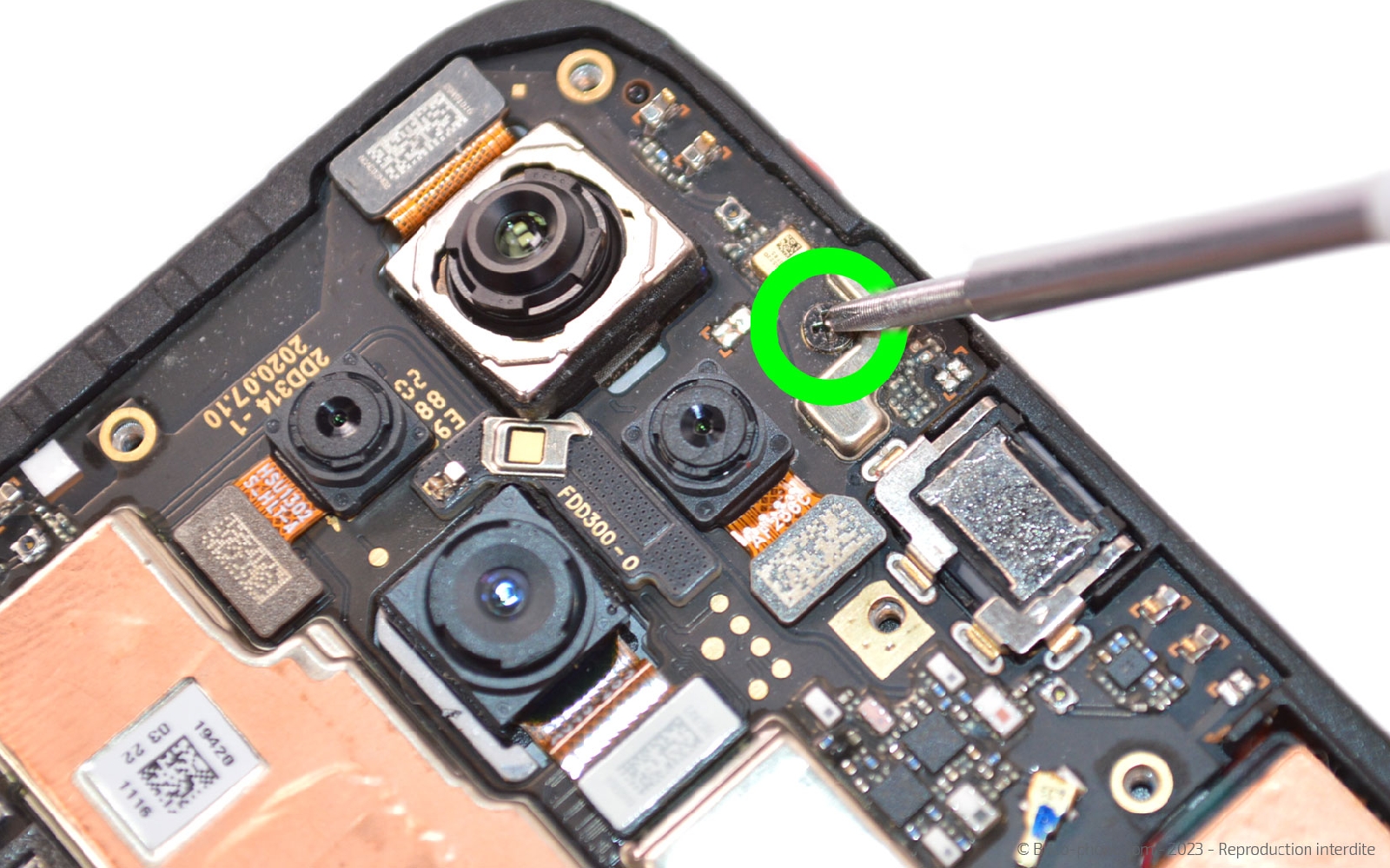 Comment changer le bloc écran sur Reno4 Z 5G photo 1