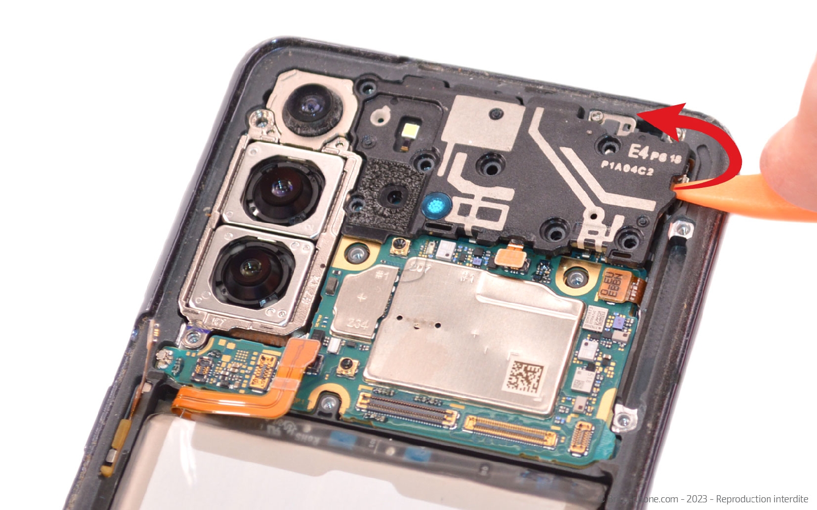 Guide de réparation sur Galaxy S21 photo 3