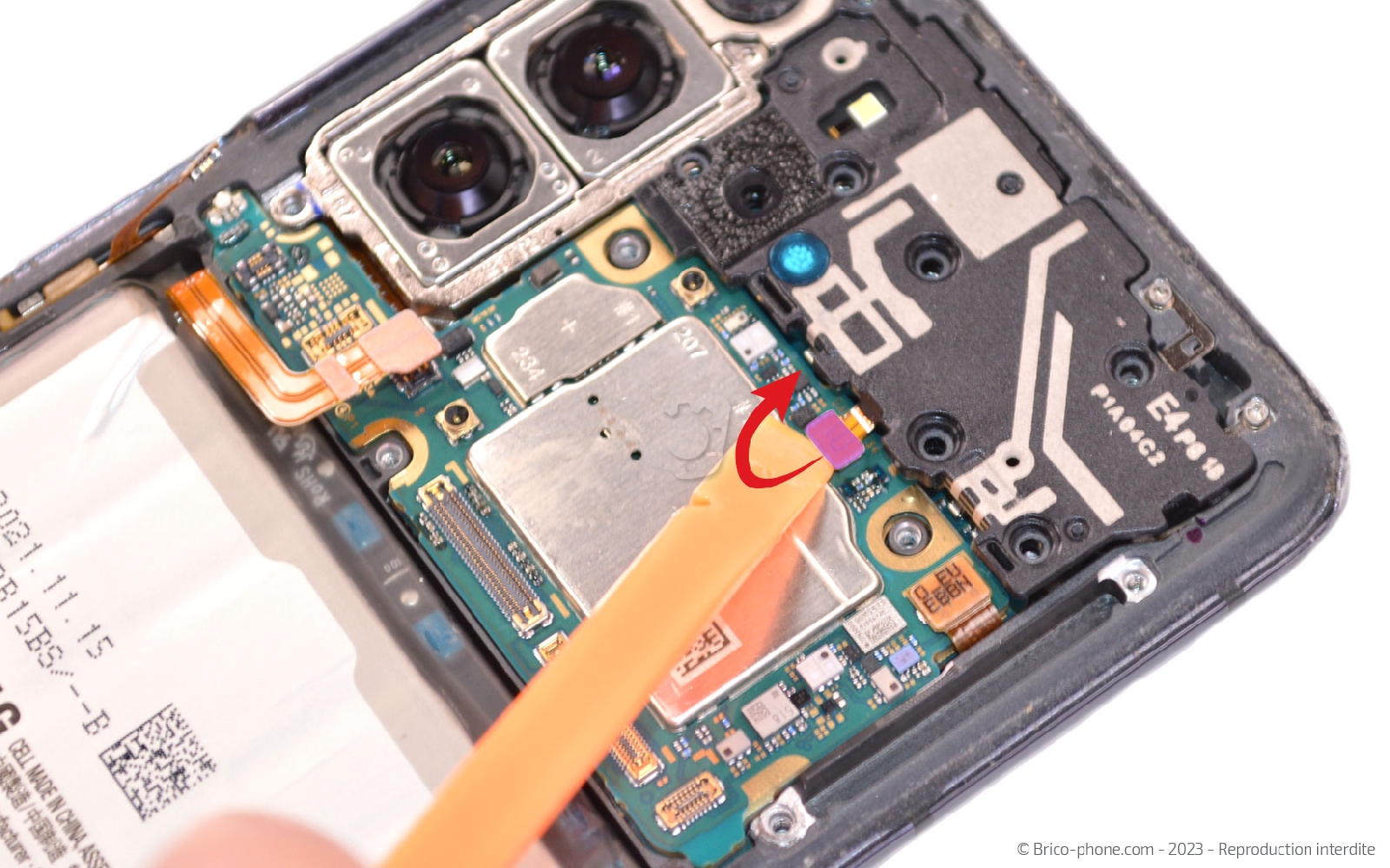 Coment remplacer le bloc écran sur Galaxy S21 photo 2