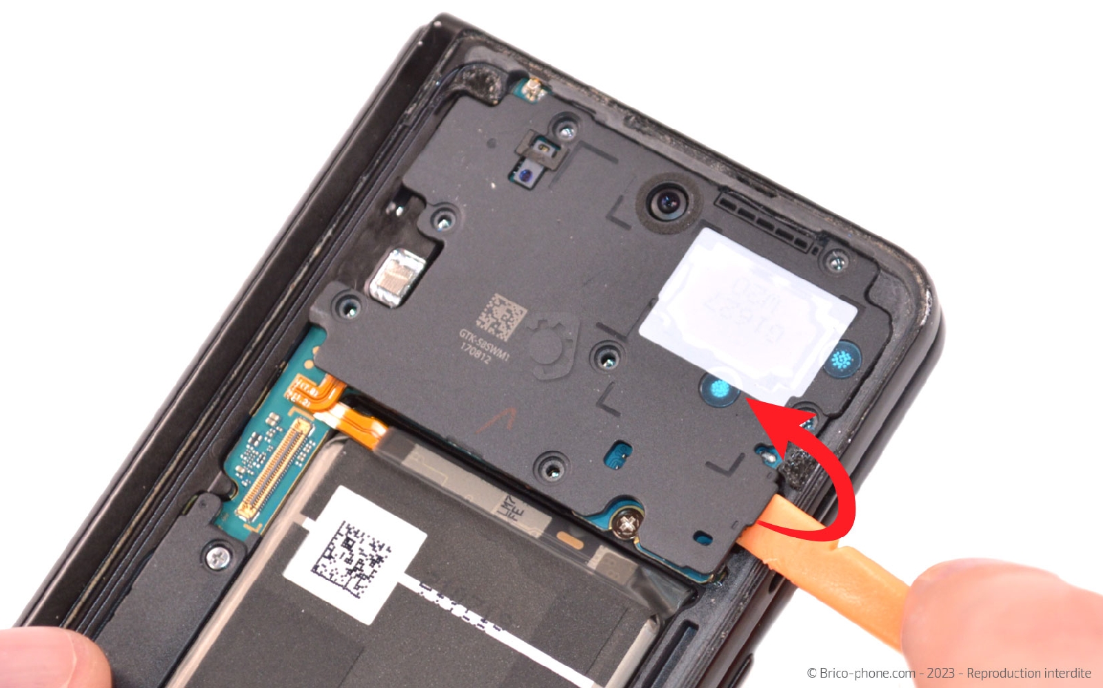 Guide de réparation sur Galaxy Z Fold3 photo 2