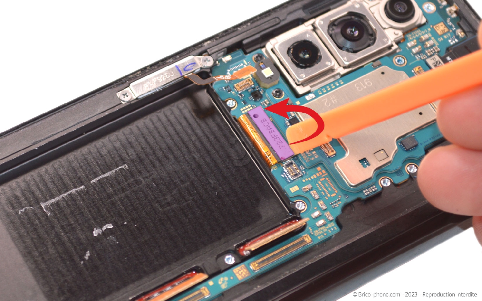 Guide de réparation sur Galaxy Z Fold3 photo 2