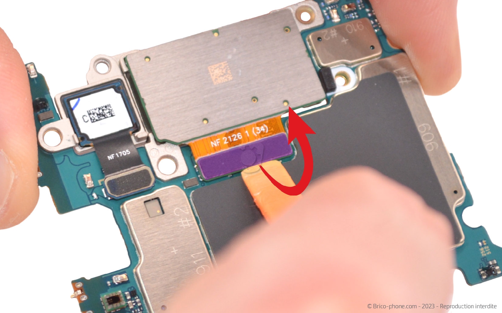 Guide de réparation sur Galaxy Z Fold3 photo 2