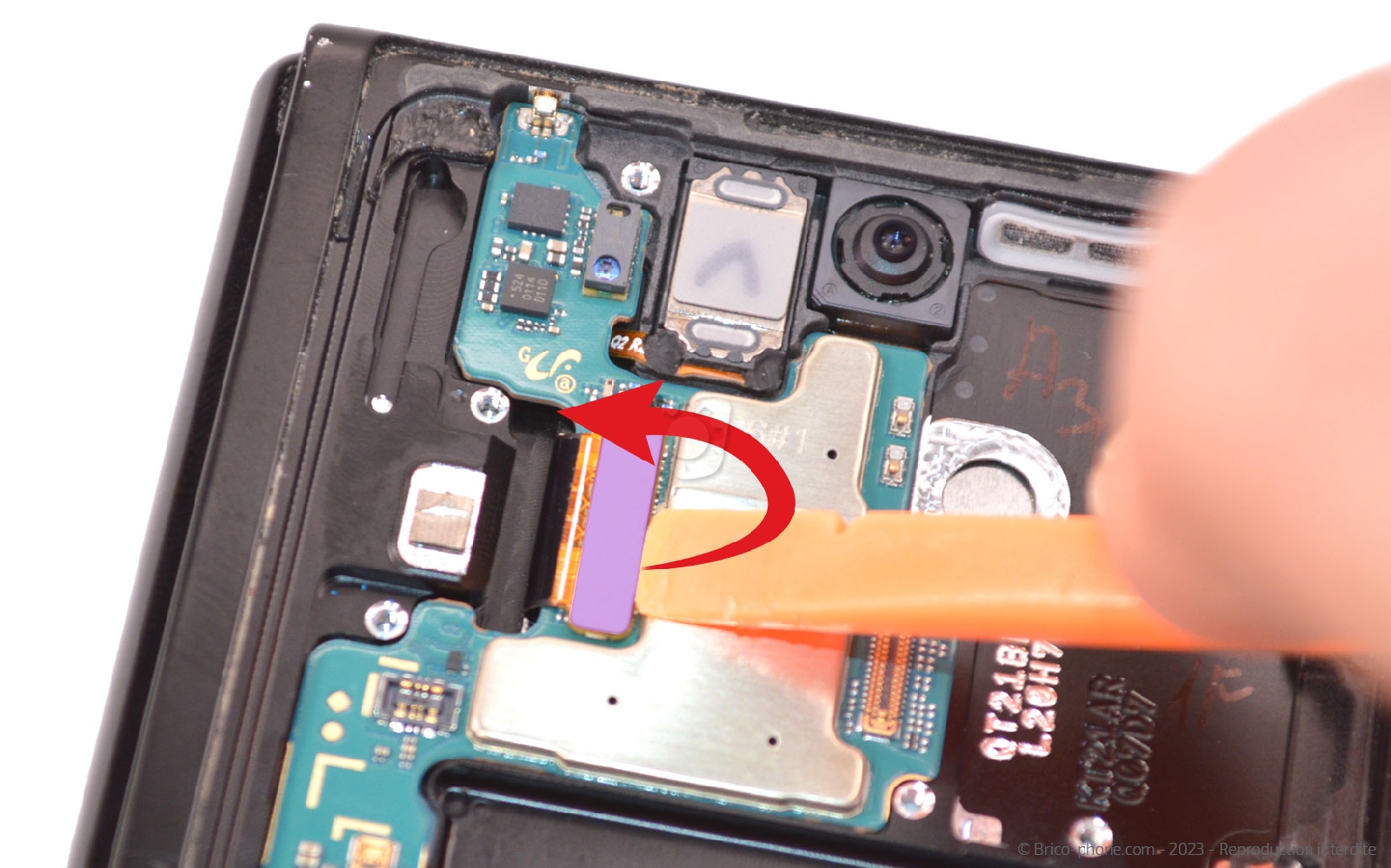 Guide de réparation sur Galaxy Z Fold3 photo 2