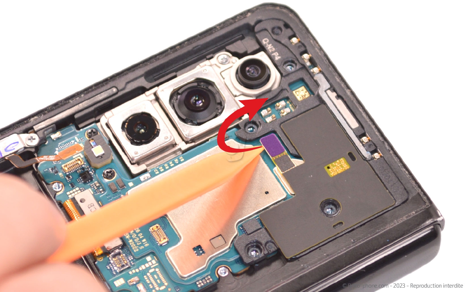 Guide de réparation sur Galaxy Z Fold3 photo 2