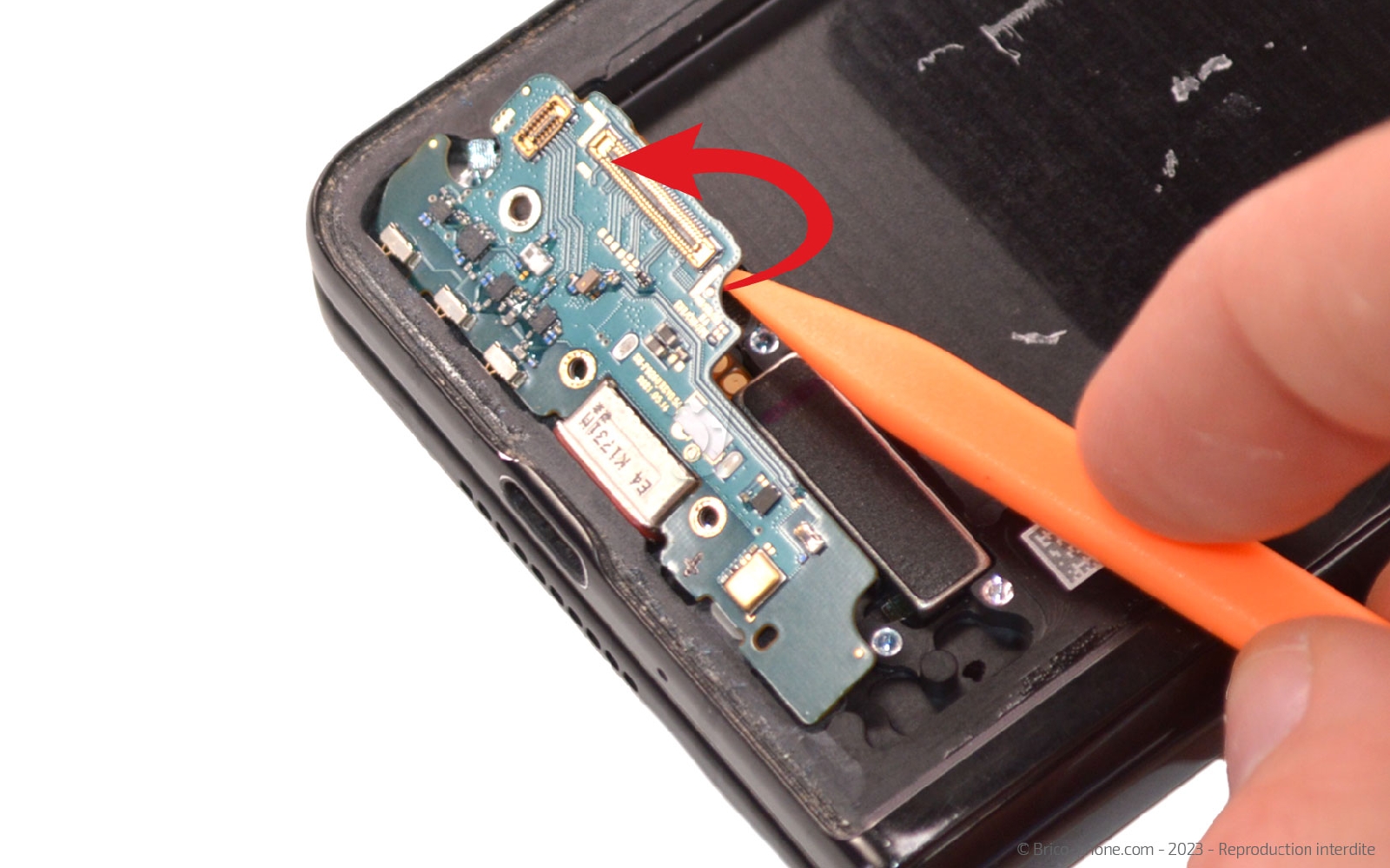 Guide de réparation sur Galaxy Z Fold3 photo 2