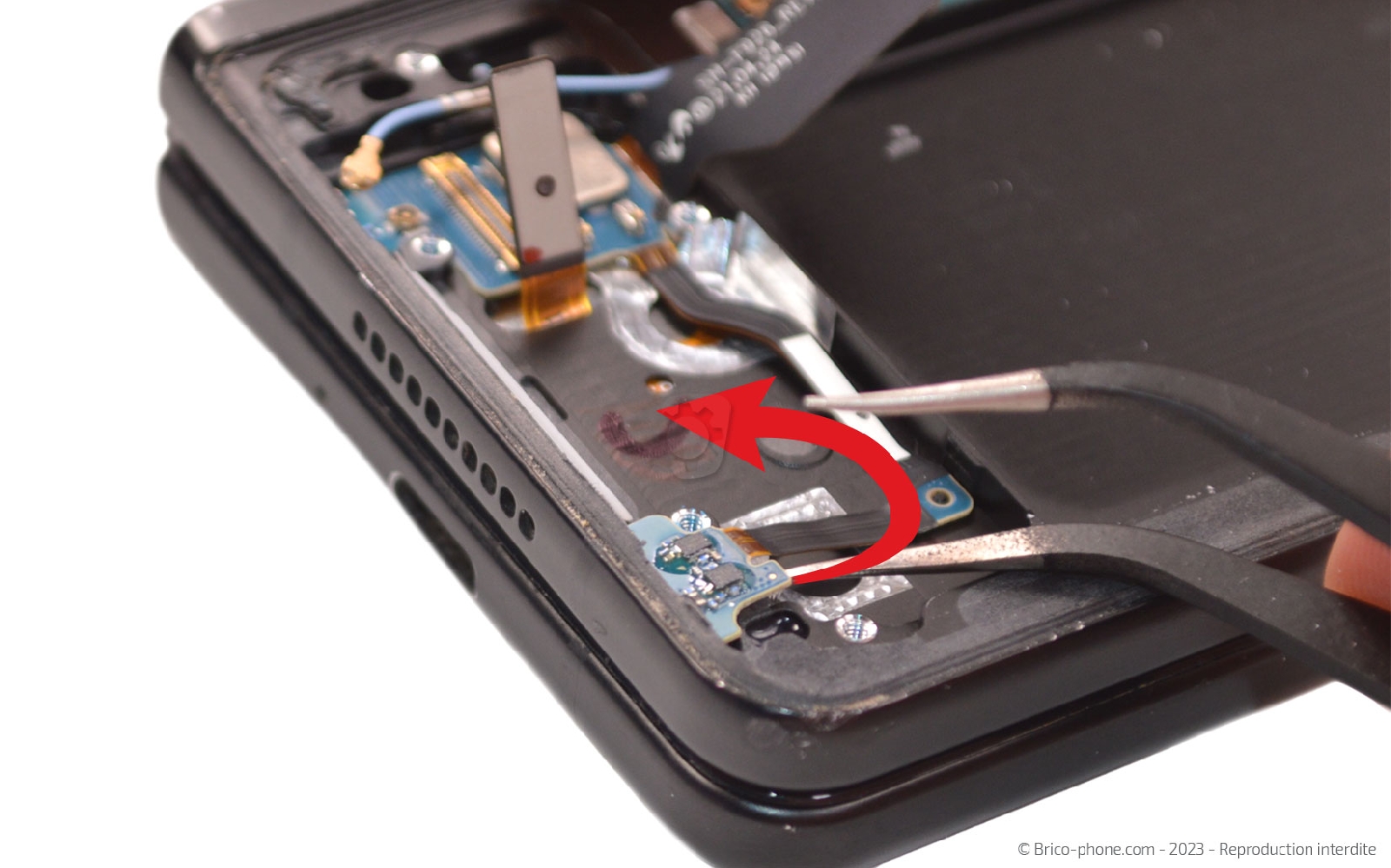 Guide de réparation sur Galaxy Z Fold3 photo 2