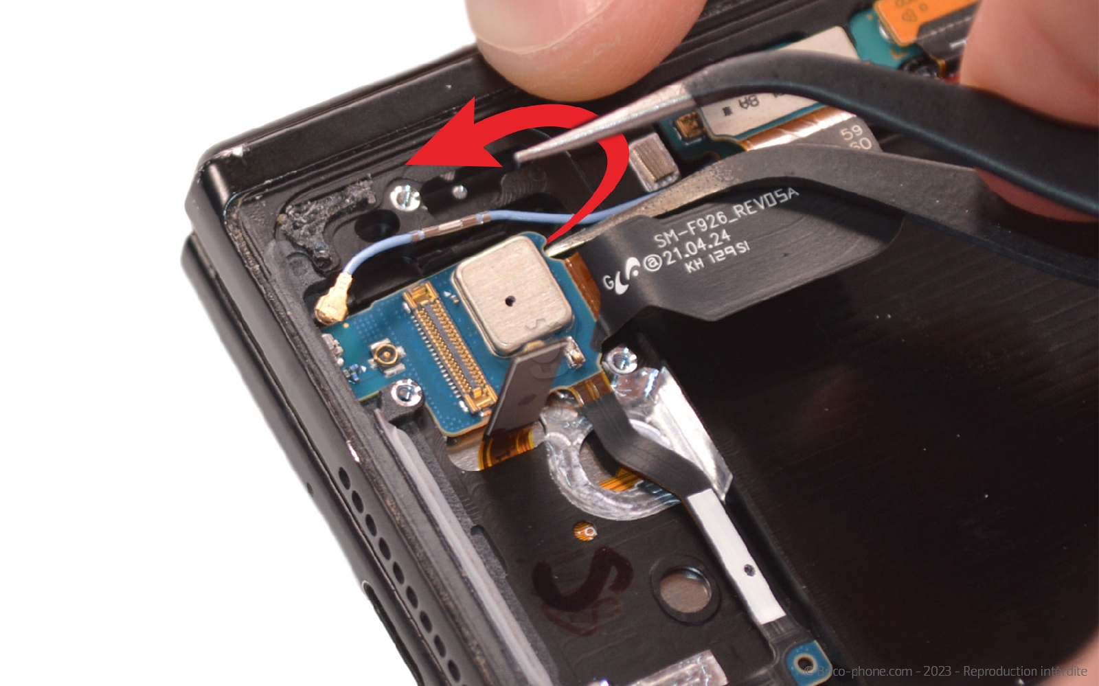 Guide de réparation sur Galaxy Z Fold3 photo 3