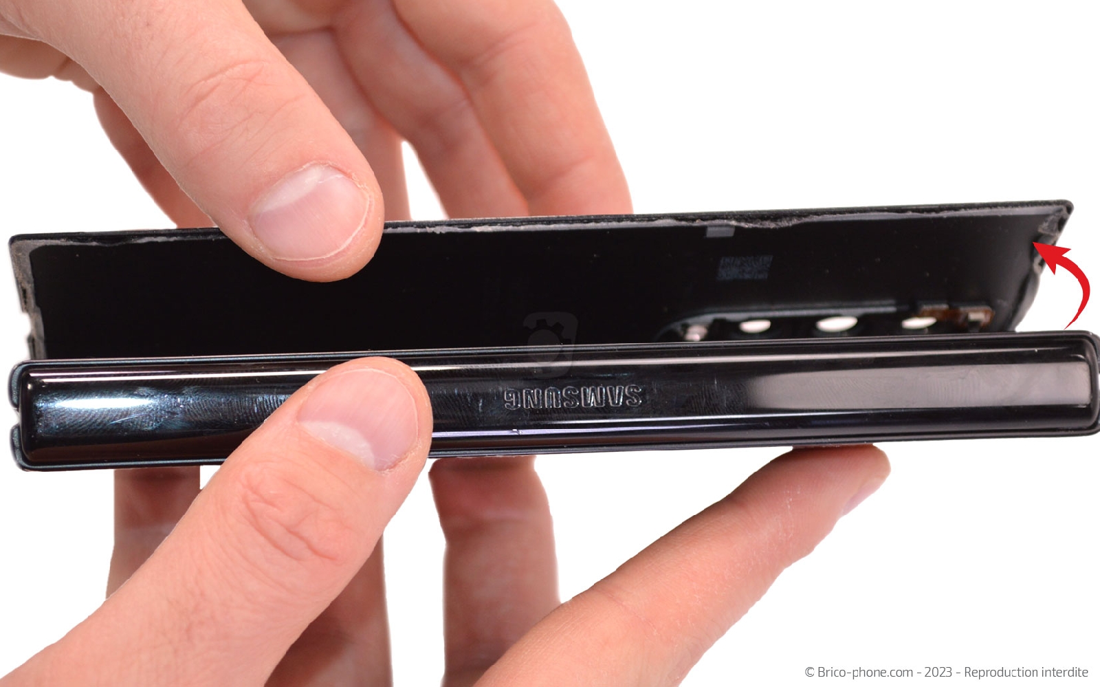 Comment remplacer la batterie principale sur Galaxy Z Fold3 photo 3