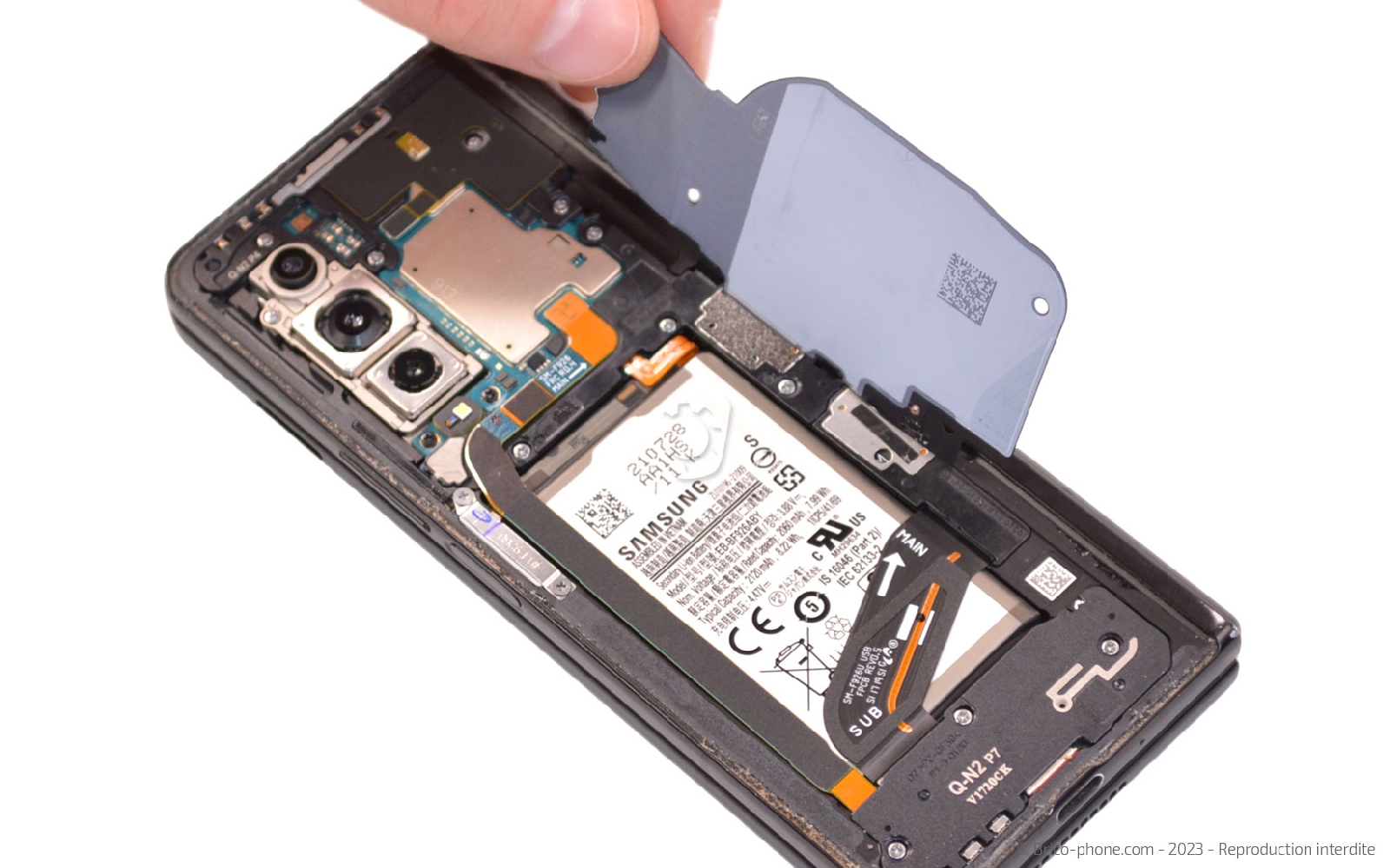 Comment remplacer la batterie principale sur Galaxy Z Fold3 photo 3