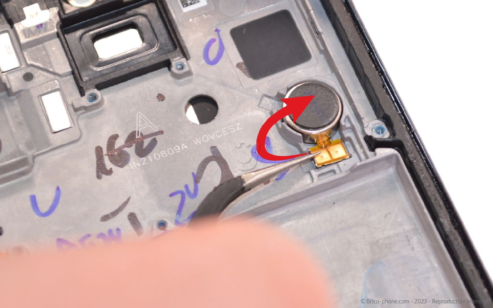 Comment changer le bloc écran sur Galaxy A52s photo 2