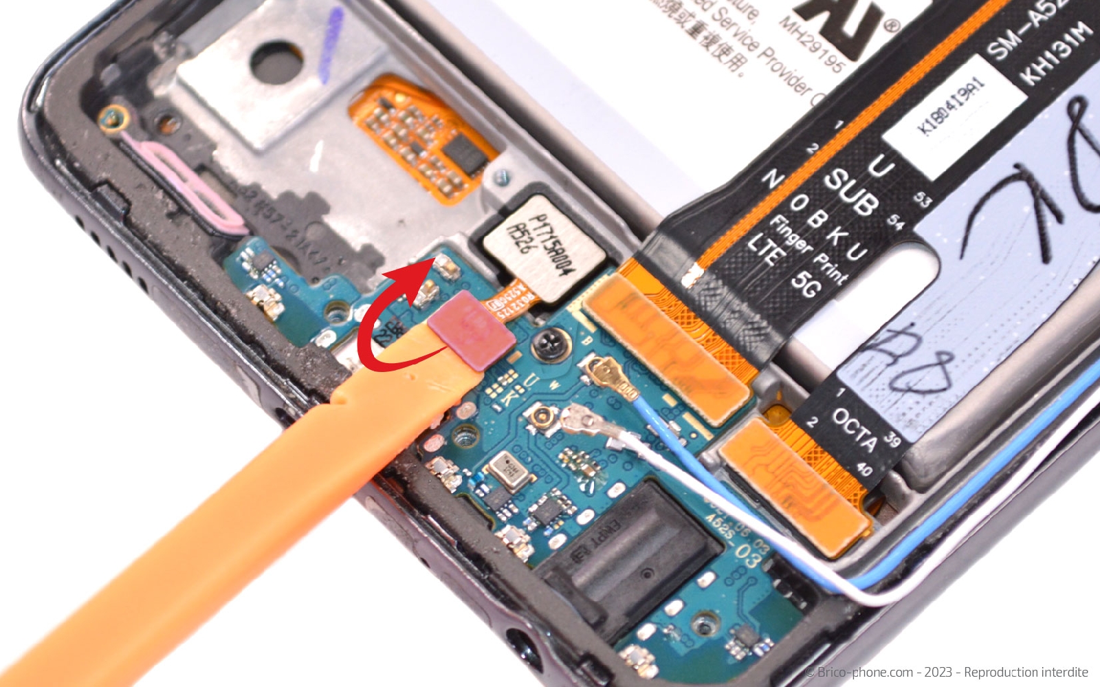 Comment changer le connecteur de charge sur Galaxy A52s photo 2