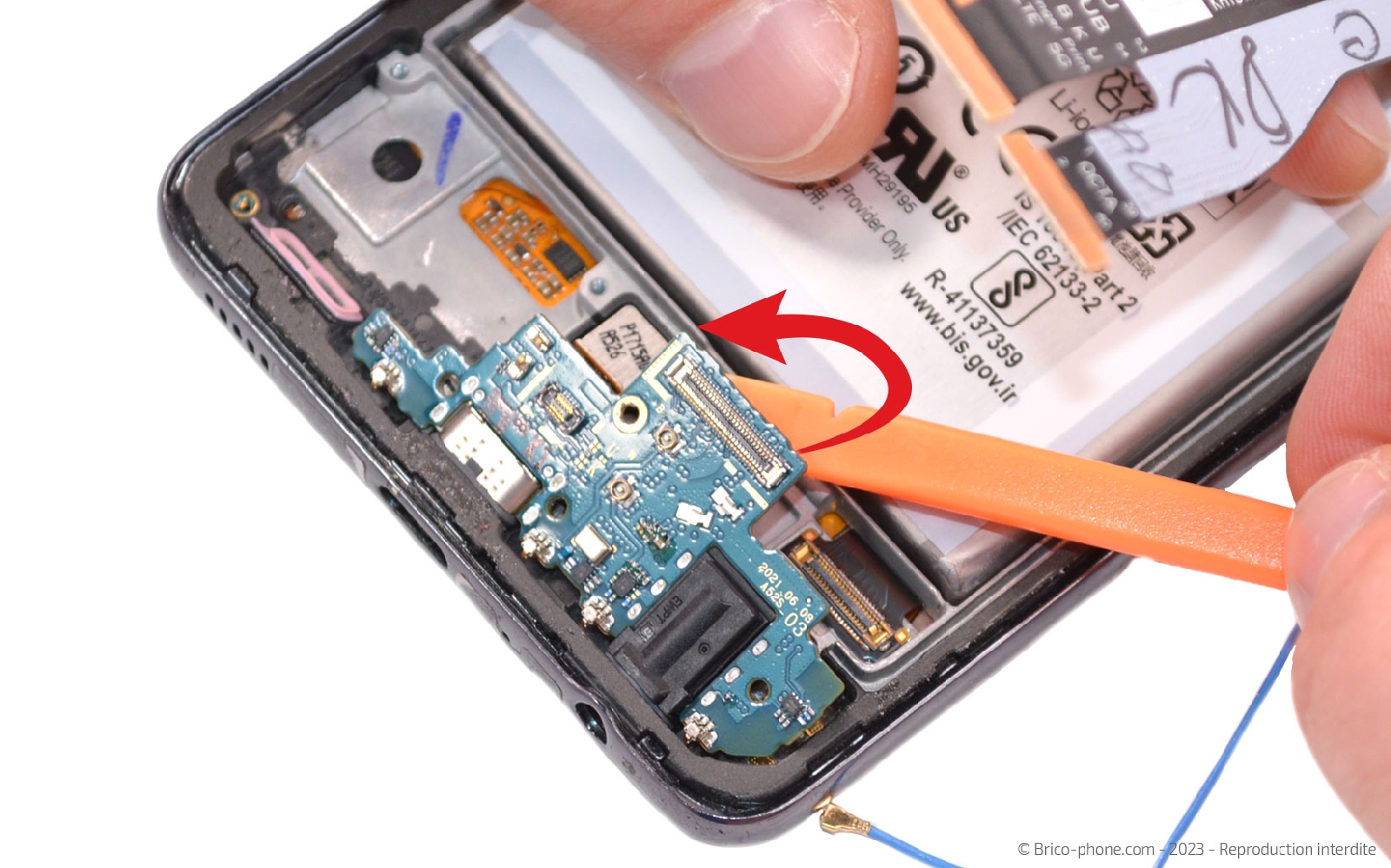 Comment changer le connecteur de charge sur Galaxy A52s photo 2