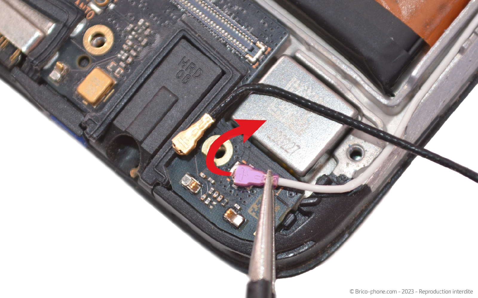 Comment changer le connecteur de charge sur Redmi Note 11S (5G) photo 3