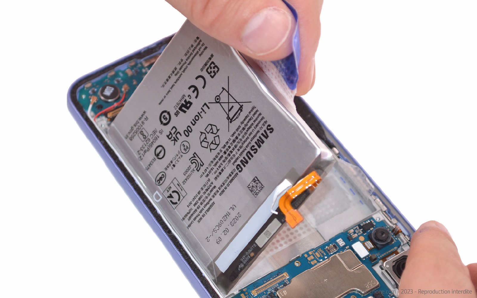 Comment changer la batterie sur Galaxy A34 5G photo 3