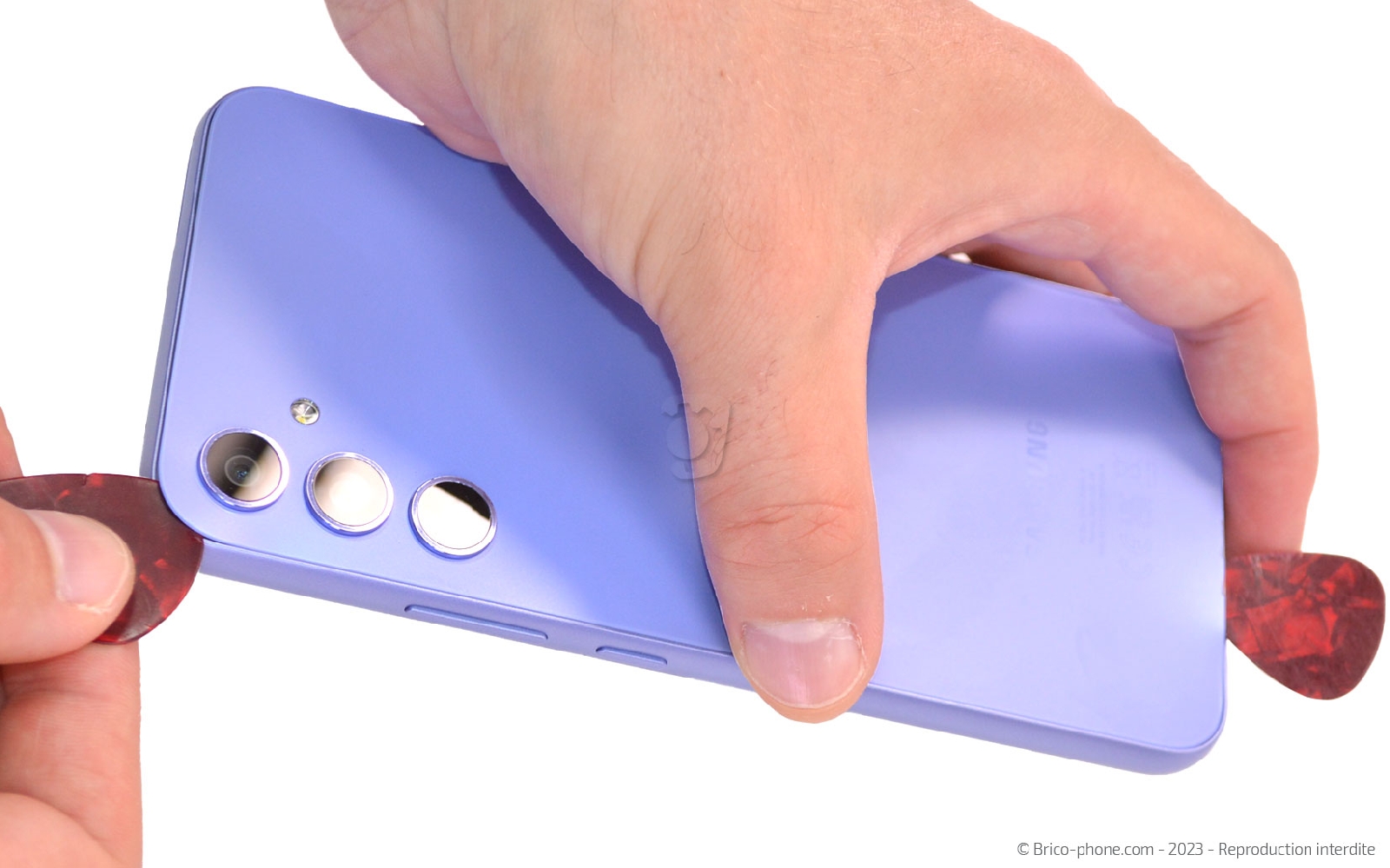 Comment changer le connecteur de charge sur Galaxy A34 5G photo 4