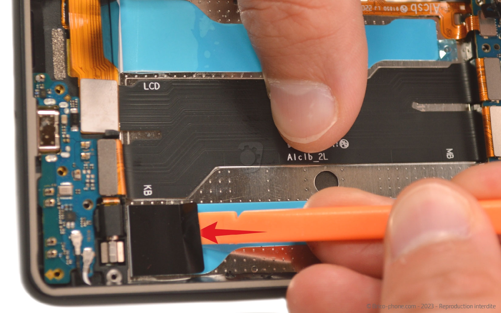 Comment changer le bloc écran sur Xperia 10 III photo 1