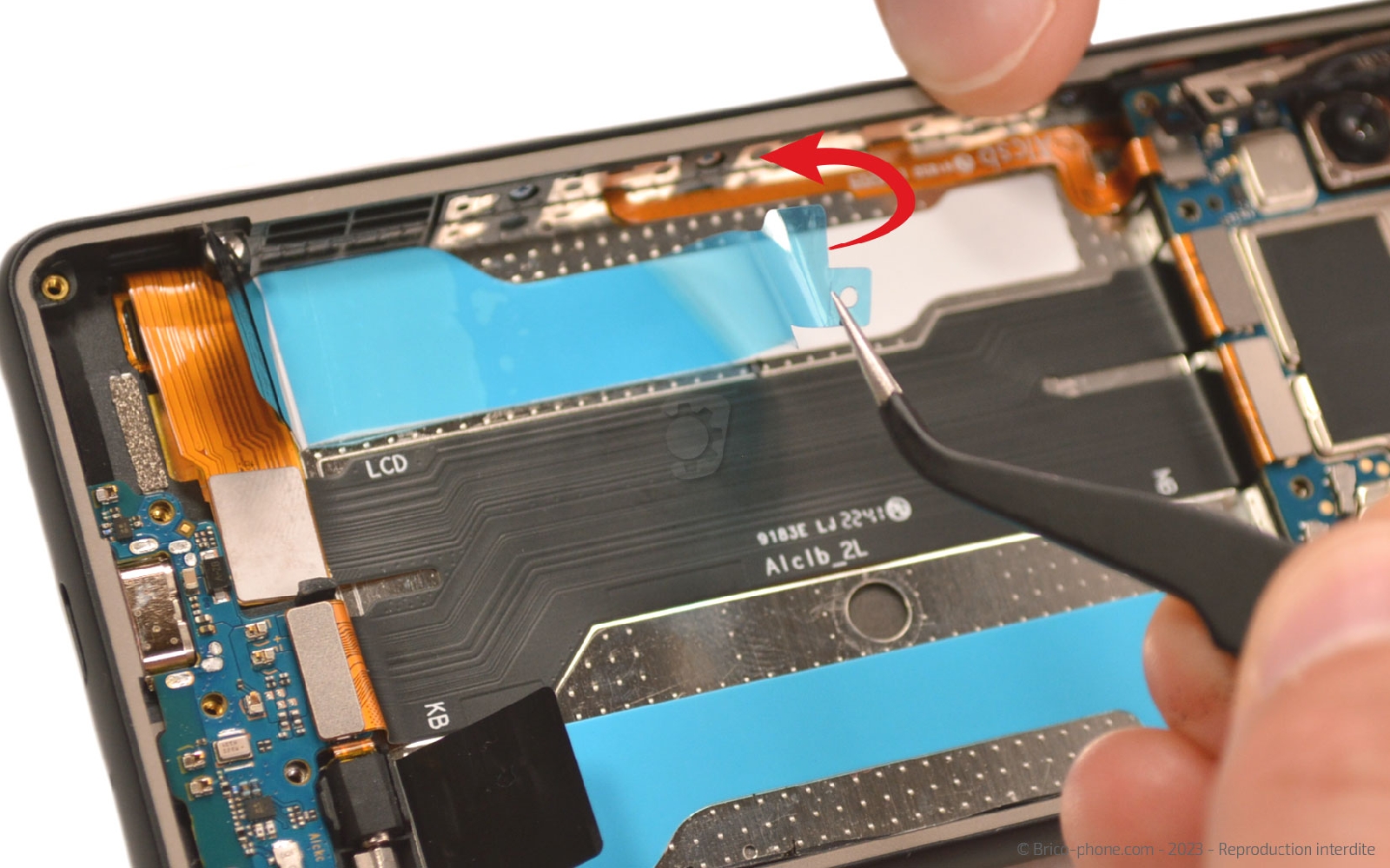 Comment changer le bloc écran sur Xperia 10 III photo 2